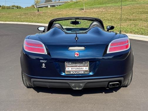 2007 Saturn Sky Base
