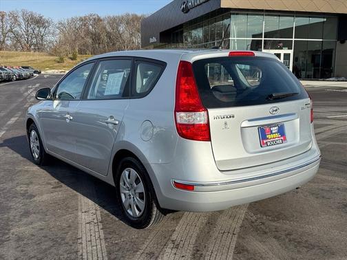 2010 Hyundai Elantra Touring GLS