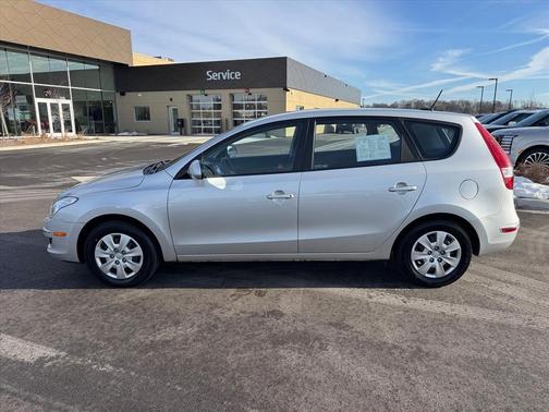 2010 Hyundai Elantra Touring GLS