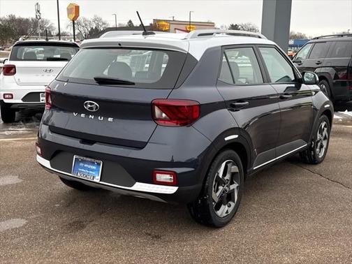 2024 Hyundai VENUE Limited