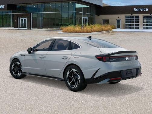 2026 Hyundai SONATA SEL