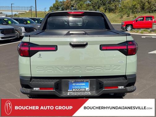 2025 Hyundai SANTA CRUZ SEL Activity