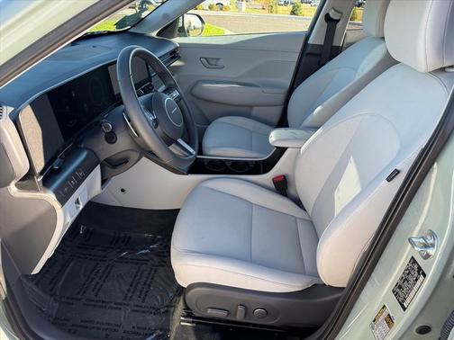 2025 Hyundai KONA SEL Convenience