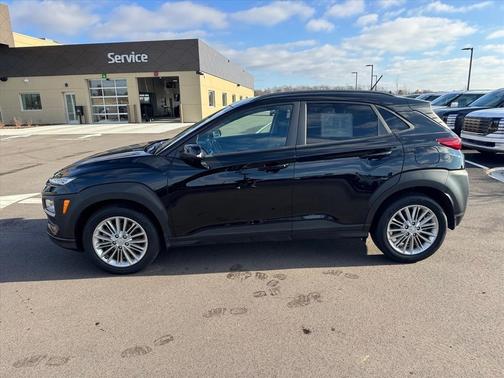 2021 Hyundai KONA SEL