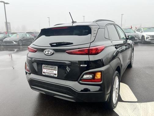 2021 Hyundai KONA SEL