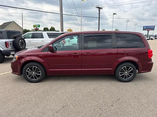 2017 Dodge Grand Caravan SE
