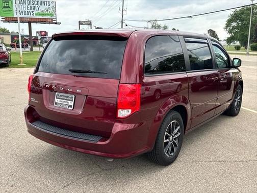 2017 Dodge Grand Caravan SE