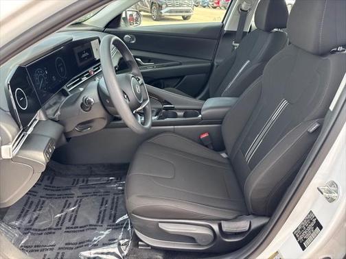 2024 Hyundai ELANTRA HEV Blue