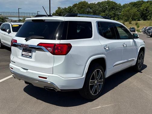 Summit White 2019 GMC Acadia Denali