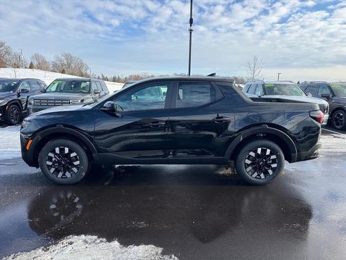 Phantom Black 2026 Hyundai SANTA CRUZ SE