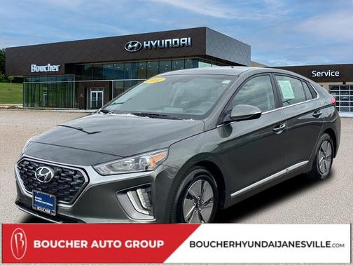 2022 Hyundai IONIQ Hybrid SE