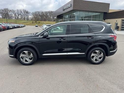 Black 2021 Hyundai SANTA FE SEL