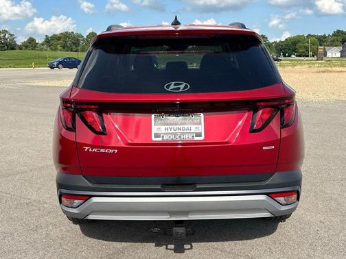 Ultimate Red 2026 Hyundai TUCSON SEL Plus