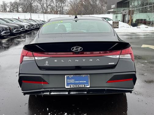 2025 Hyundai ELANTRA HEV SEL Sport