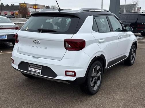 2024 Hyundai VENUE Limited