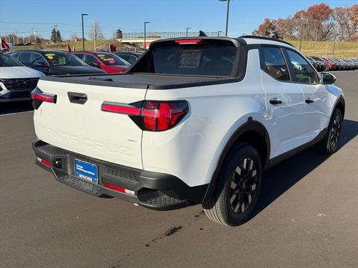 2025 Hyundai SANTA CRUZ SEL Activity