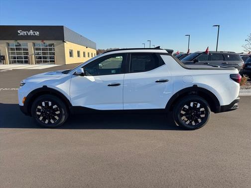 2025 Hyundai SANTA CRUZ SEL Activity