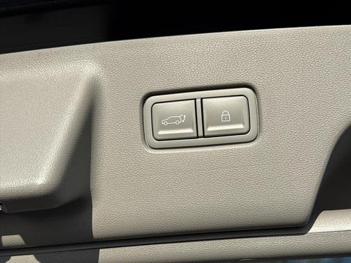 2026 Hyundai PALISADE SEL Premium 8P