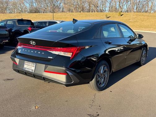 2026 Hyundai ELANTRA HEV Blue