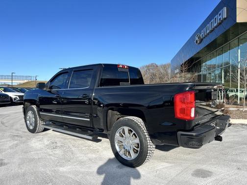 2018 Chevrolet Silverado 1500 High Country