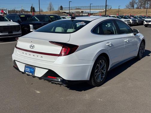 2023 Hyundai SONATA SEL
