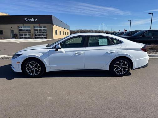 2023 Hyundai SONATA SEL