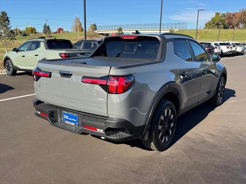 2025 Hyundai SANTA CRUZ SEL Activity