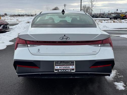 2026 Hyundai ELANTRA HEV Limited