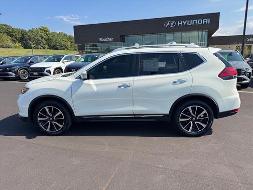2017 Nissan Rogue SL
