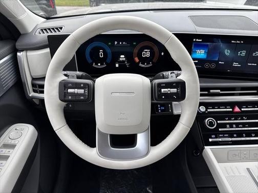 2025 Hyundai SANTA FE SE