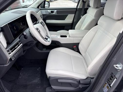 2025 Hyundai SANTA FE SE
