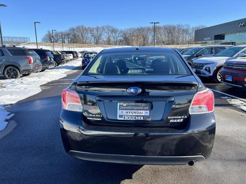 2016 Subaru Impreza 2.0i Premium