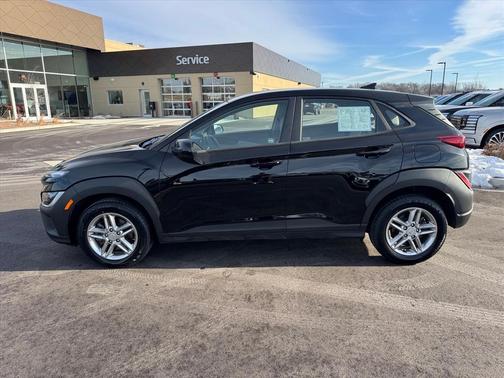 2022 Hyundai KONA SE