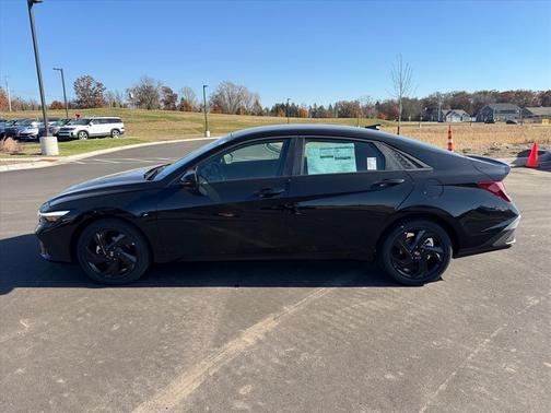 2026 Hyundai ELANTRA Sport