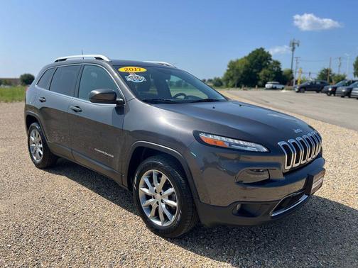 Granite Crystal Metallic Clearcoat 2017 Jeep Cherokee Limited
