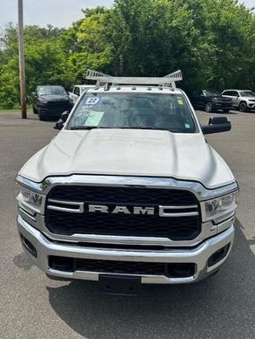 2022 RAM 2500 Tradesman Regular Cab 4x4 8 Box