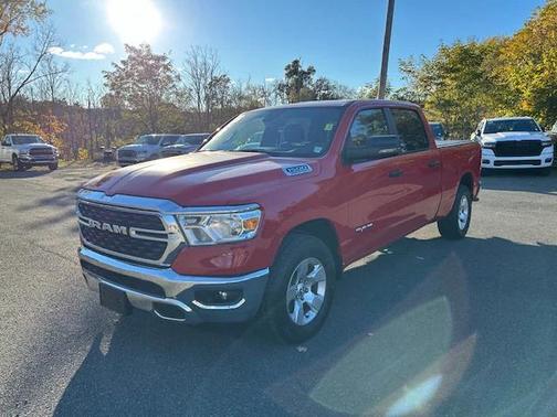 2023 RAM 1500 Big Horn Crew Cab 4x4 64' Box