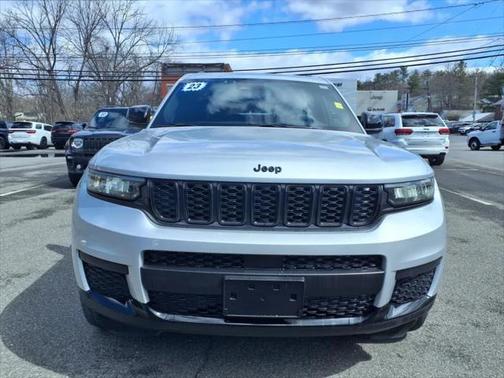 2023 Jeep Grand Cherokee L Altitude 4x4