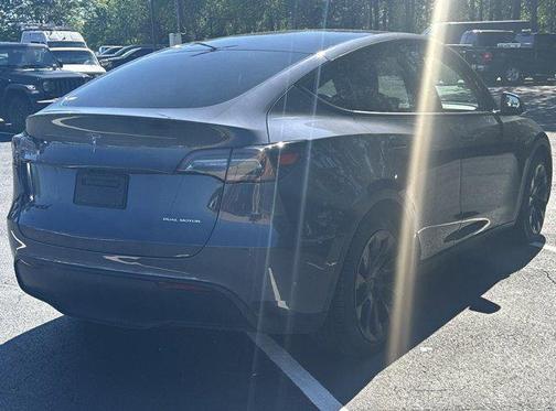 Pearl White Multi-Coat 2024 Tesla Model Y Long Range Dual Motor All-Wheel Drive