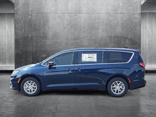 2025 Chrysler Pacifica L