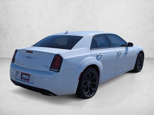 2019 Chrysler 300 S