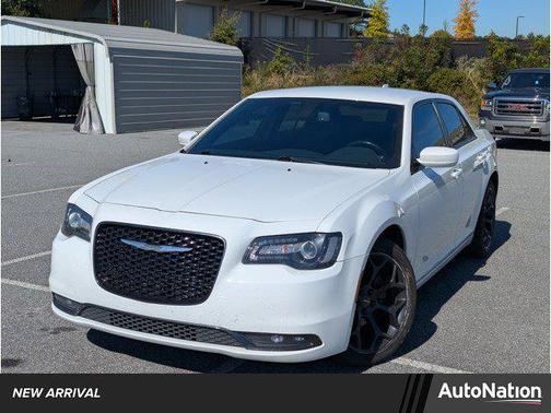 2019 Chrysler 300 S