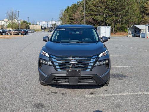 Gun Metallic 2024 Nissan Rogue SV
