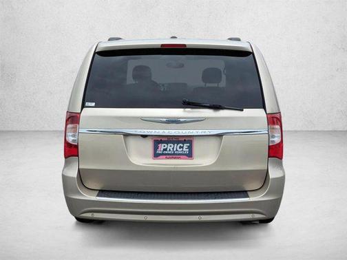 Cashmere/Sandstone Pearlcoat 2015 Chrysler Town & Country Touring-L