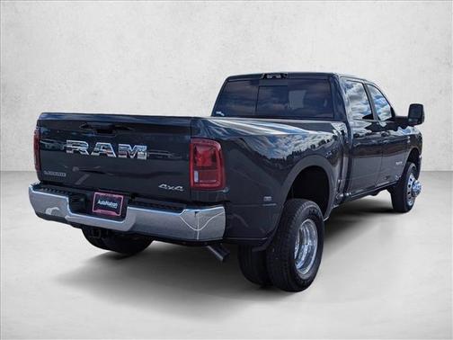2026 RAM 3500 Laramie Crew Cab 4x4 8' Box