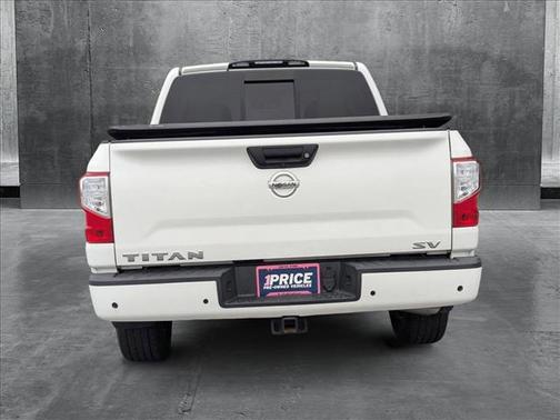 2020 Nissan Titan SV