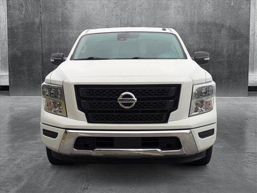 2020 Nissan Titan SV