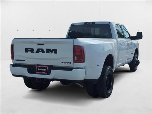 2025 RAM 3500 Laramie Crew Cab 4x4 8' Box