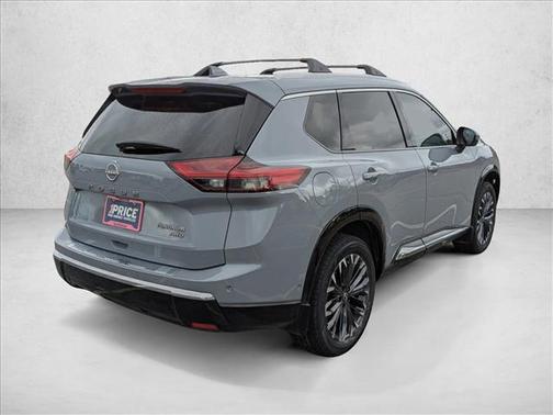 2025 Nissan Rogue Platinum