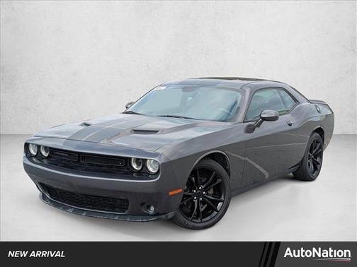 2016 Dodge Challenger SXT